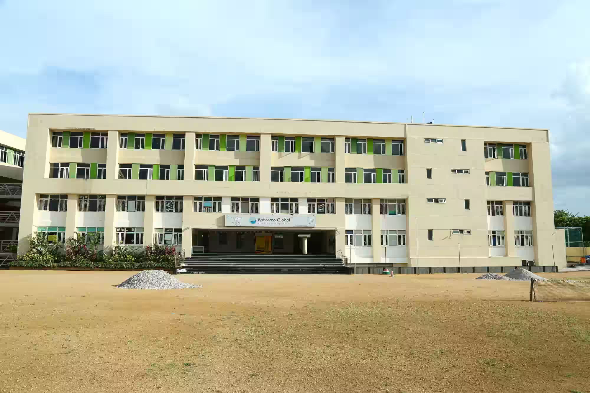 Why Epistemo Vikas Leadership School Hyderabad is the Top Choice for Grades 11 & 12