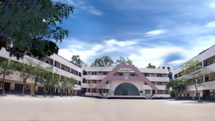 St. Martin’s High School – A pioneer in education since 1982