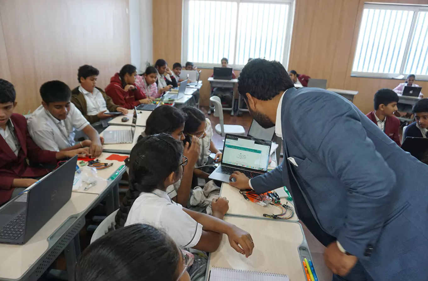 How Candiidus International School Shapes the Future with Visionary Leadership and Global Standards