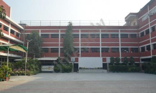 deepanshu public school review